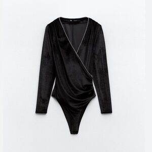 Zara | Black Velvet Long Sleeve Bodysuit Size Small